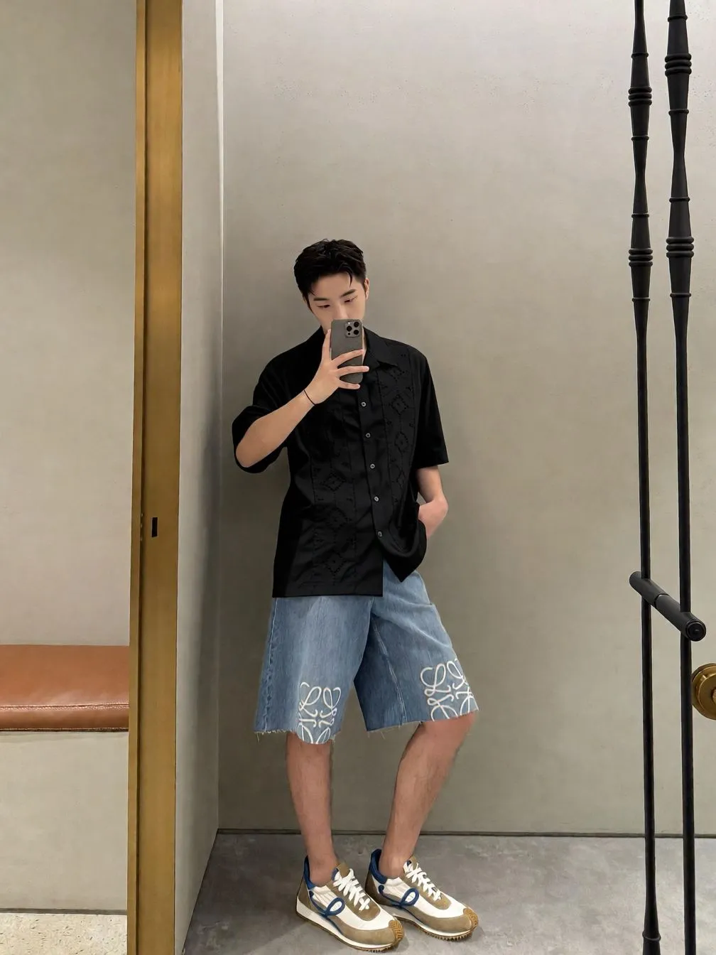 Louis Vuitton/Louis Vuitton presbyopic hollow embroidered short-sleeved shirt